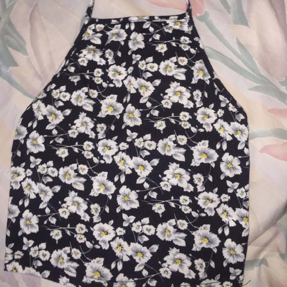 🌵Cute flower crop top!!